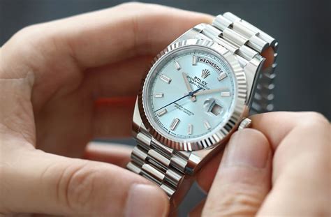 how to wind a rolex datejust|winding a rolex watch instructions.